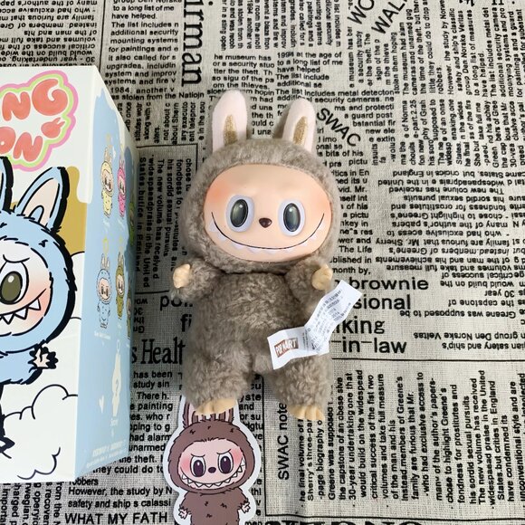 Labubu The Monsters Exciting Macaron Toffee - Picture 7 of 7